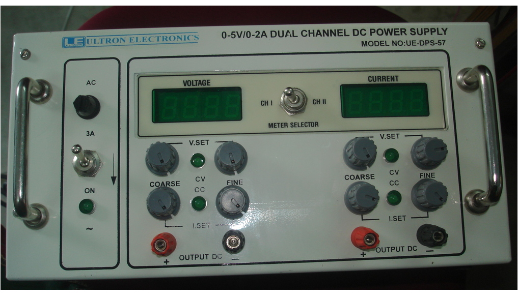 Dual Output DC Power Supply